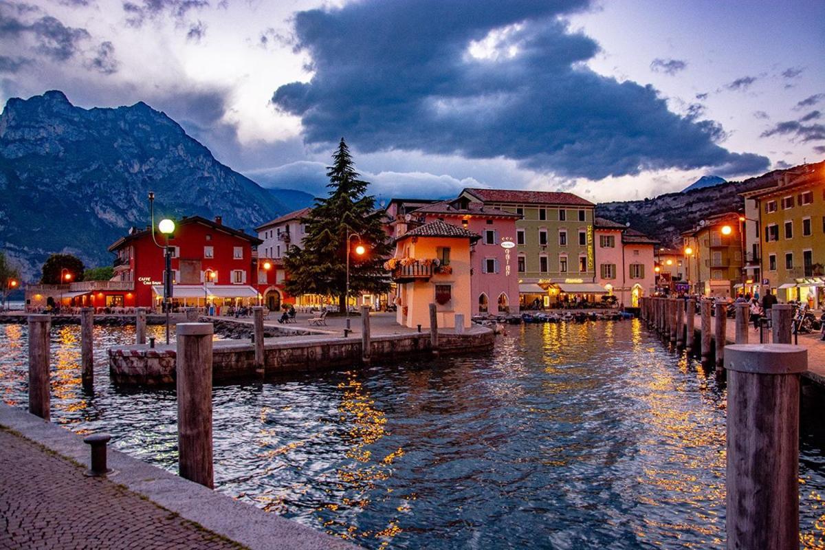 Vida Boa - Holiday Residence Torbole Sul Garda Eksteriør bilde